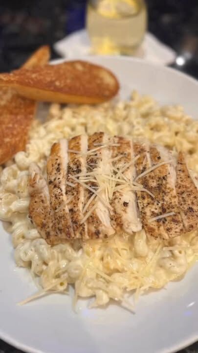 Detroit Celebrate St. Paddy’s the Bad Benny’s way! Drink Specials $4 Green Beer, $5 Jameson Shots, $6 Irish Car Bombs Bad Benny’s PourHouse 2825 E. Highland Rd Ste 133, Highland 
Phone: (248) 889-7591