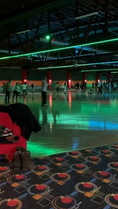 Detroit's Best Roller Skating Rink Rolladium Family Fun Center 4475 Highland Road, Waterford Phone: (248) 674-3949
