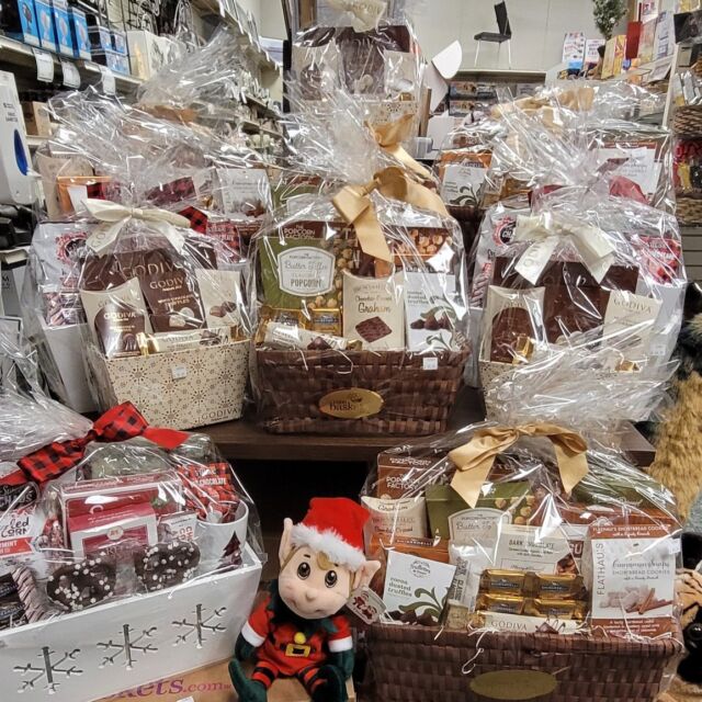 Gift baskets are the perfect gift for your coworker, your neighbor, the in-laws, and anyone else on your list you just don't quite know what to buy them. Come to TradeMART now and shop our wide variety of gift baskets, limited quantities available.