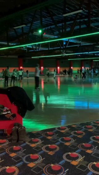Detroit's Best Roller Skating Rink Rolladium Family Fun Center 4475 Highland Road, Waterford Phone: (248) 674-3949